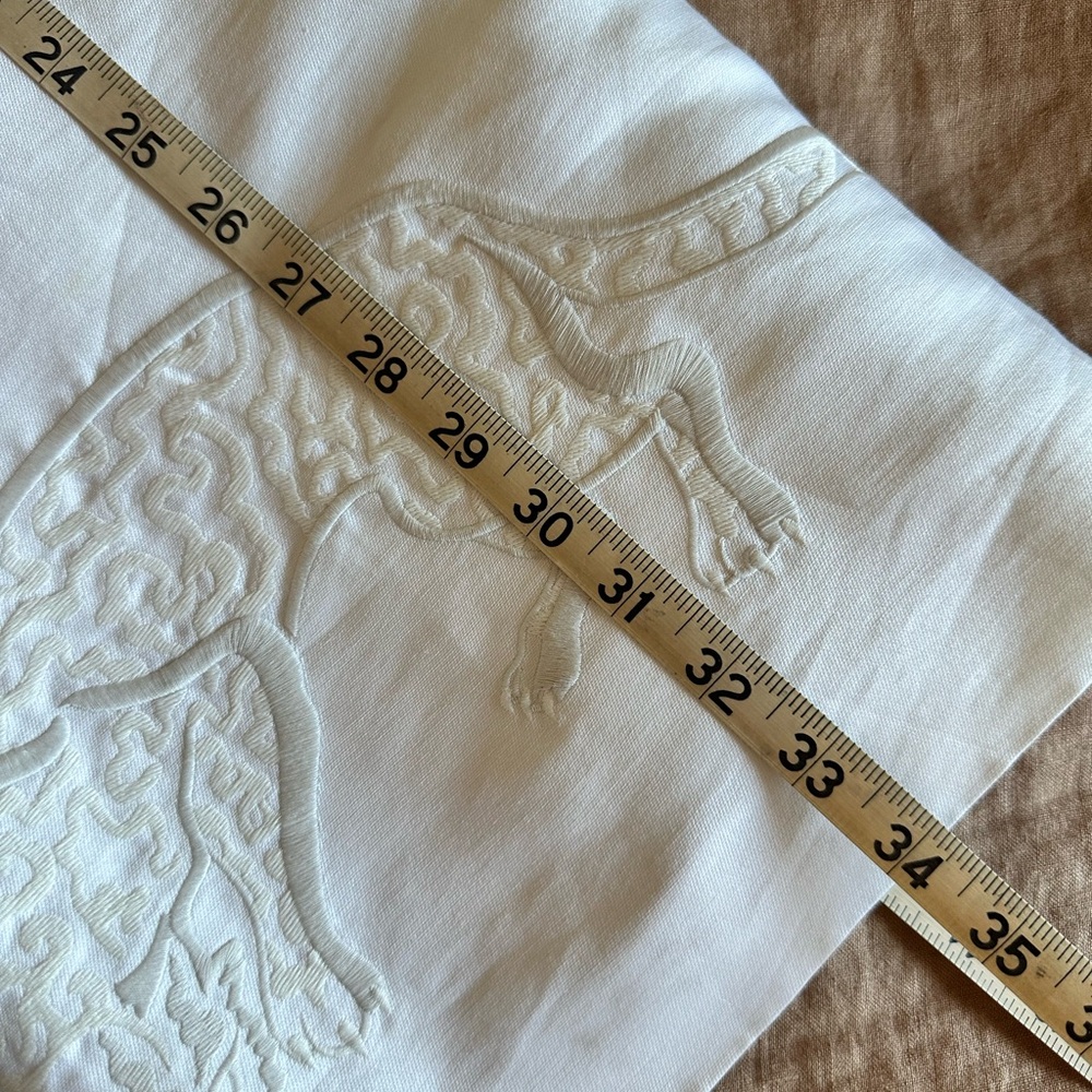 TIGER EMBROIDERY DUCHESS SATIN SHIFT 
DRESS WHITE - Picture 12 of 16